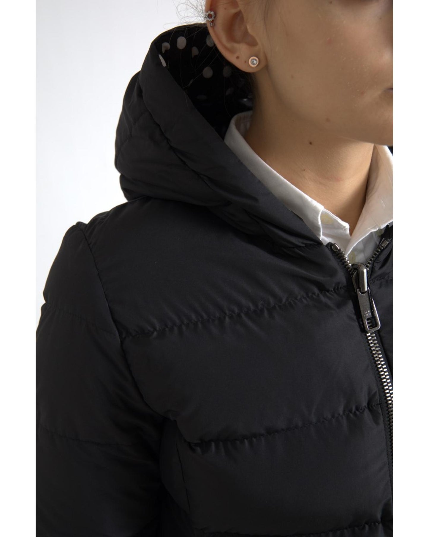 Dolce & Gabbana Women's Elegant Full Zip Black Hooded Jacket - 36 IT